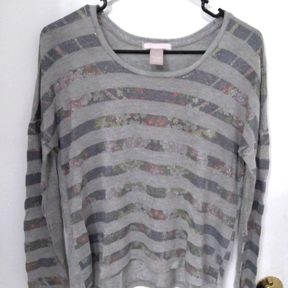 Weavers lightweight grey sweater